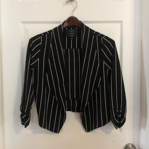 3/4 sleeved blazer